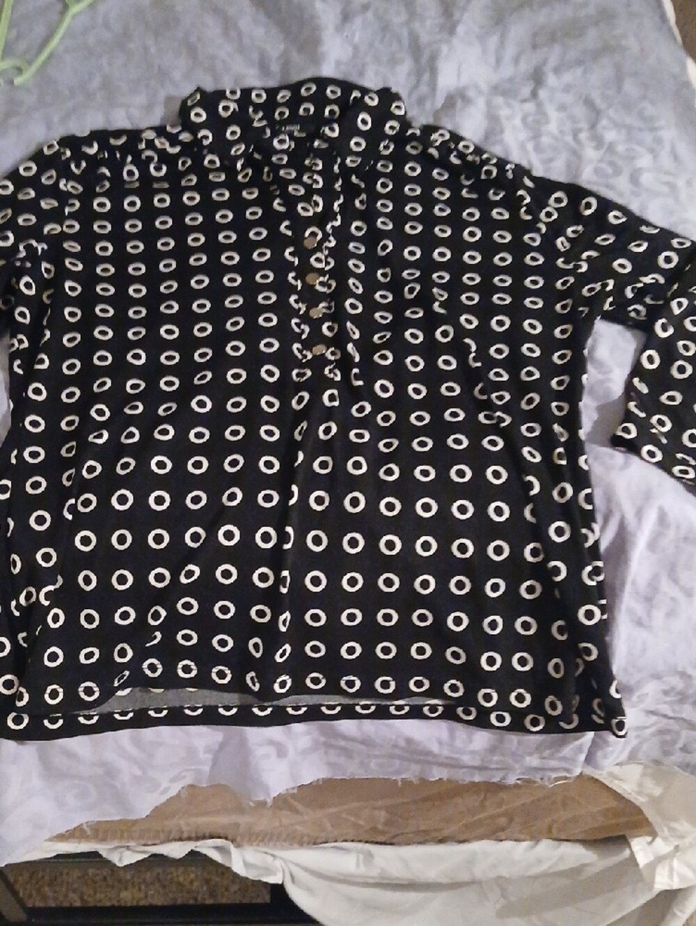 Alfani Black & White Polka Dot Fun Circles Silver Button-Front Blouse